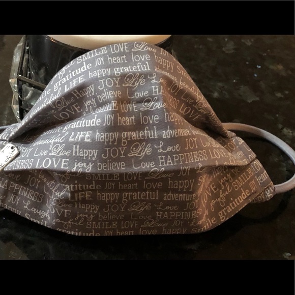 Women’s Face Mask - Picture 5 of 9